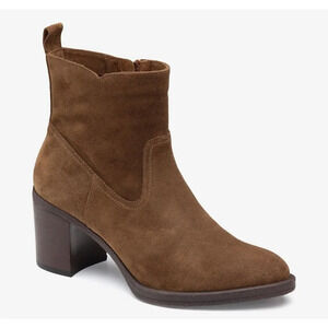 Johnston & Murphy Braelyn Italian Suede boots Size 5.5